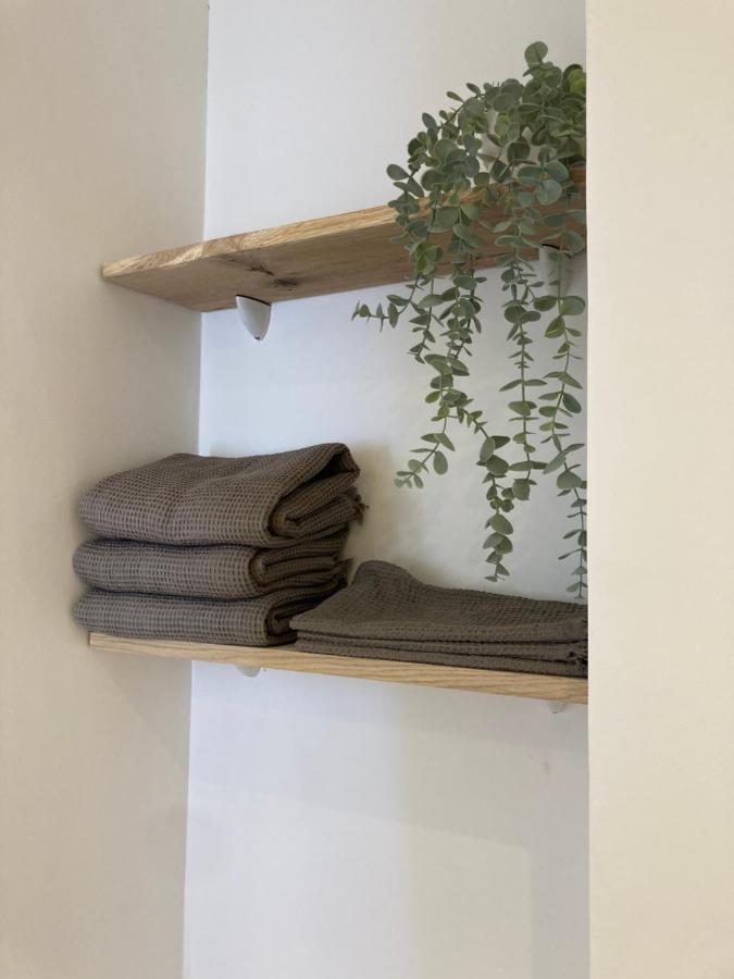 Appartement Cuba Nice แซ็งต์-โลร็อง-ดู-วาร์ ภายนอก รูปภาพ