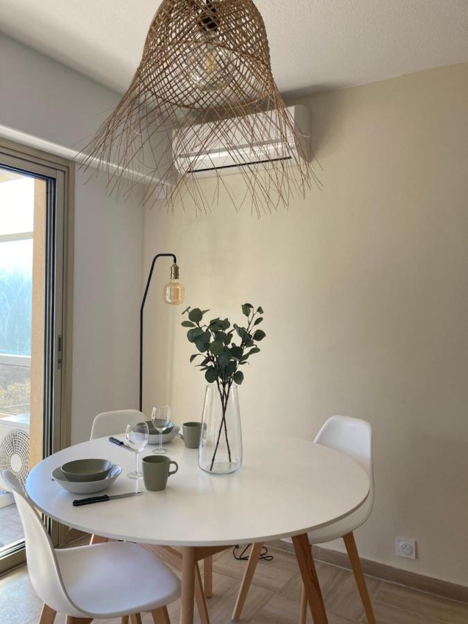 Appartement Cuba Nice แซ็งต์-โลร็อง-ดู-วาร์ ภายนอก รูปภาพ