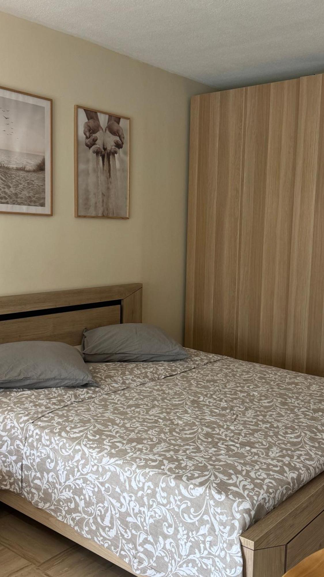 Appartement Cuba Nice แซ็งต์-โลร็อง-ดู-วาร์ ภายนอก รูปภาพ